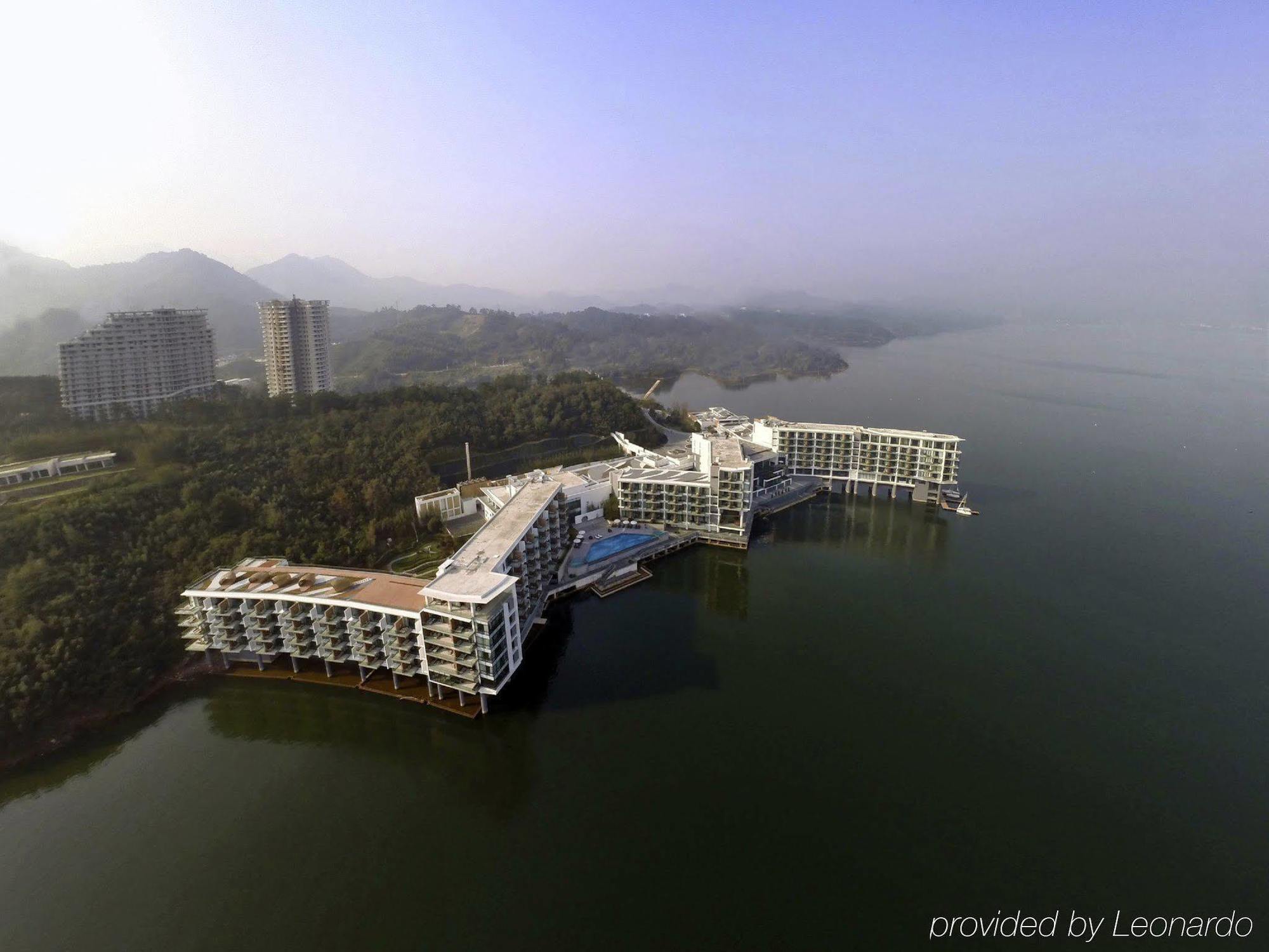Crowne Plaza Huangshan Taiping Lake, An Ihg Hotel Exterior photo